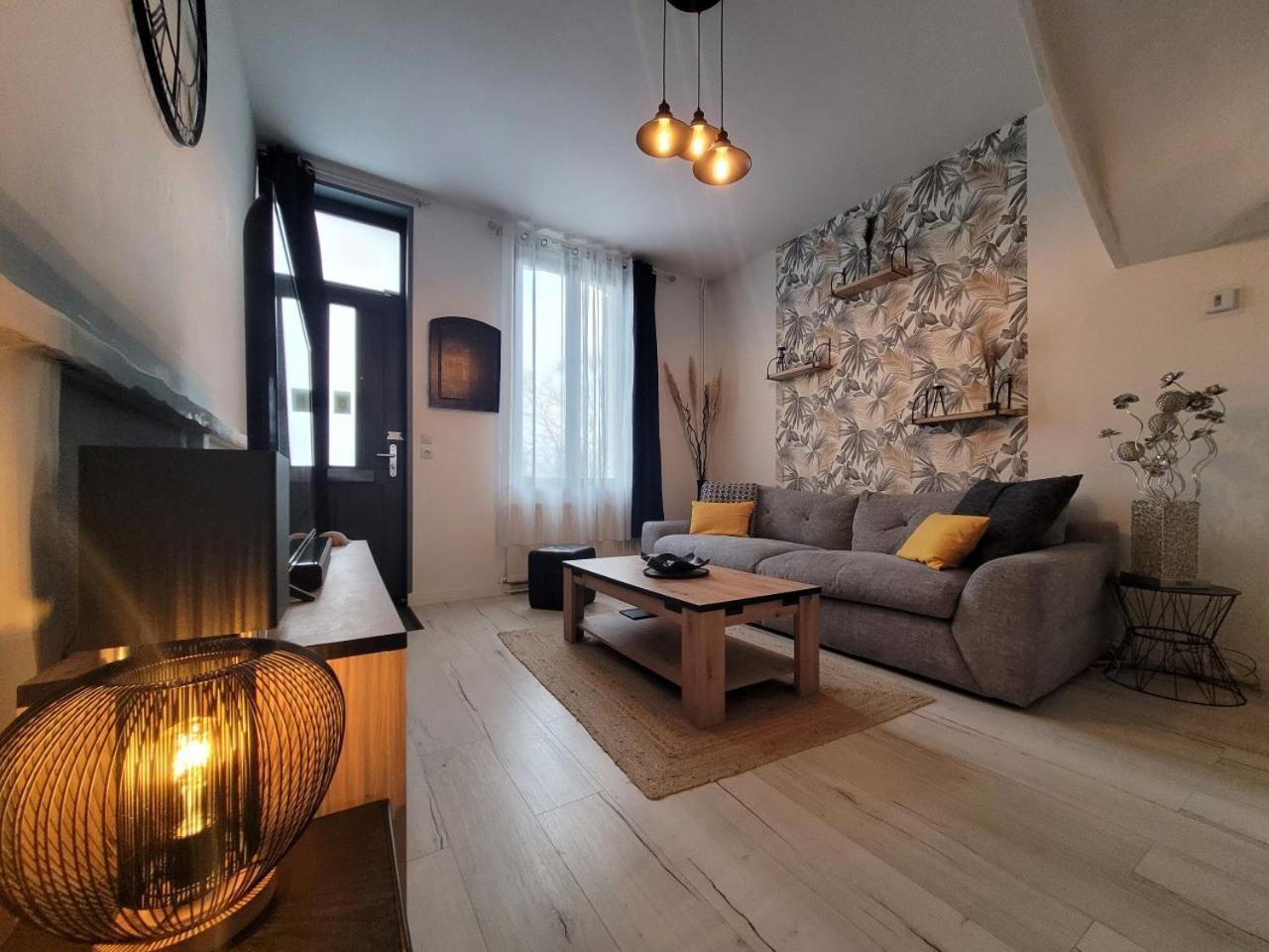 Maison De Ville Avec Terrasse - Arrivee Autonome Amiens Exteriör bild
